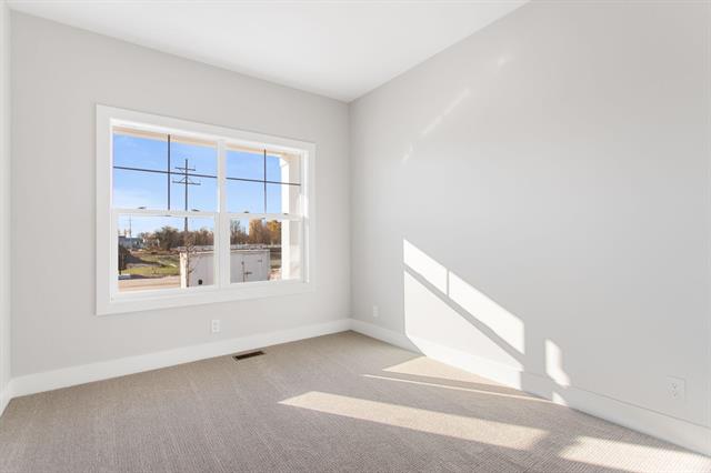 Builiding view thirty six for 11913 Smithfield, Holland, MI. 49424