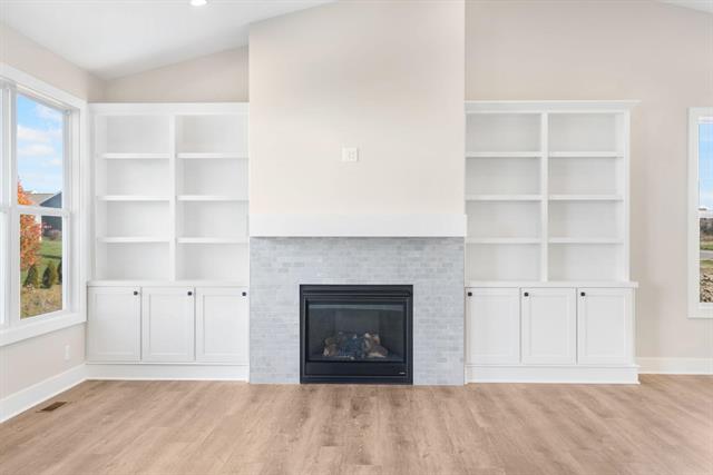 Builiding view seventeen for 11905 Smithfield, Holland, MI. 49424