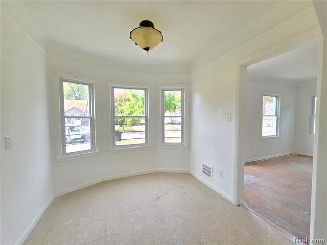 Builiding view fifteen for 16740 Stahelin, Detroit, MI. 48219