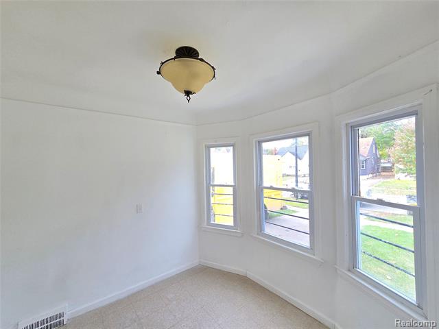 Builiding view fourteen for 16740 Stahelin, Detroit, MI. 48219