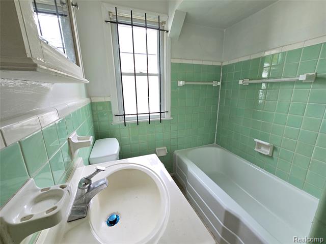 front view for 16740 Stahelin Avenue, Detroit, Mi. 48219