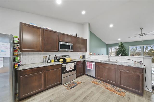 Builiding view fourteen for 159 St Clair, Brooklyn, MI. 49230