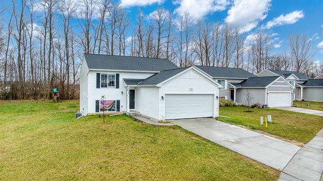 Builiding view thirty eight for 159 St Clair, Brooklyn, MI. 49230