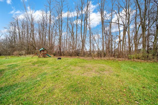 Builiding view twenty nine for 159 St Clair, Brooklyn, MI. 49230