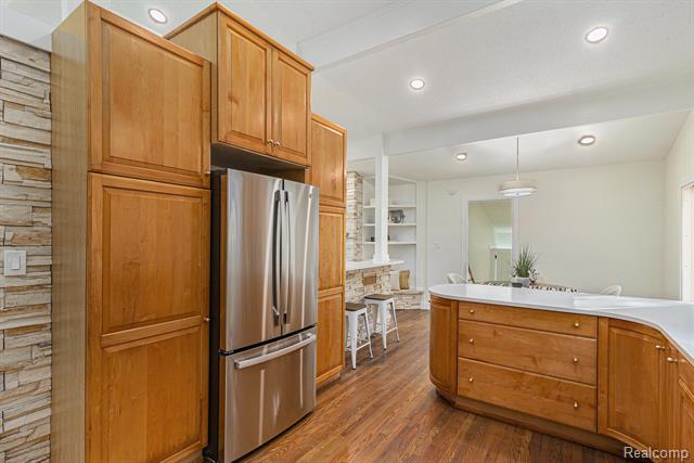 Builiding view eleven for 921 N Garner, Milford, MI. 48380