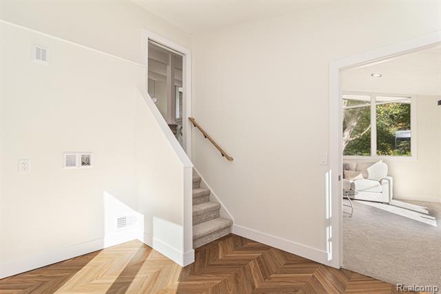 Builiding view fourteen for 921 N Garner, Milford, MI. 48380