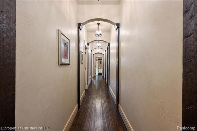 Builiding view forty eight for 3701 Northwood, West Bloomfield, MI. 48324