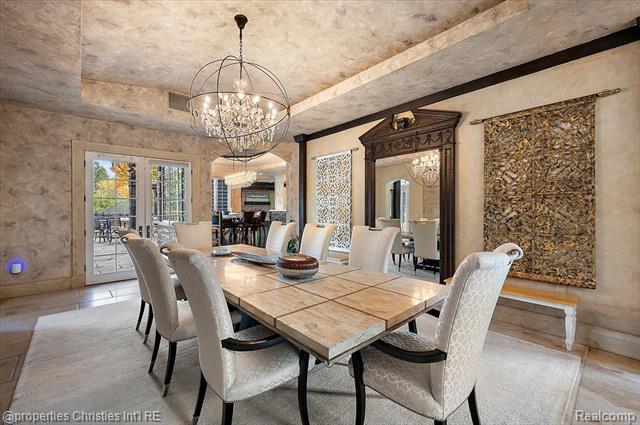 Builiding view seventeen for 3701 Northwood, West Bloomfield, MI. 48324