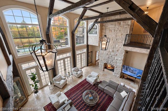 Builiding view thirty one for 3701 Northwood, West Bloomfield, MI. 48324