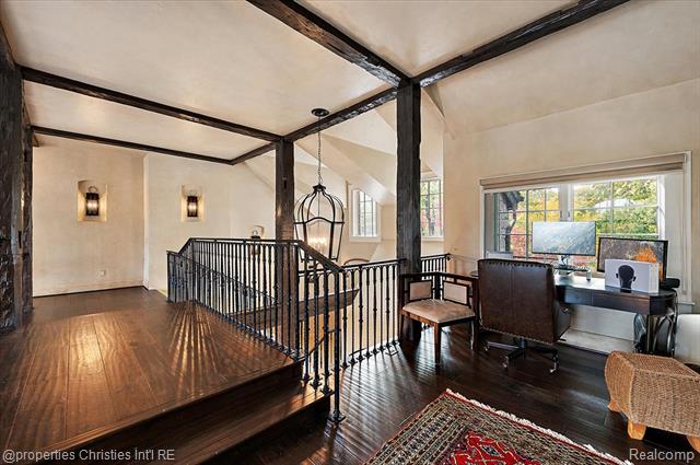 Builiding view thirty for 3701 Northwood, West Bloomfield, MI. 48324