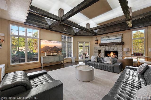 Builiding view twenty four for 3701 Northwood, West Bloomfield, MI. 48324