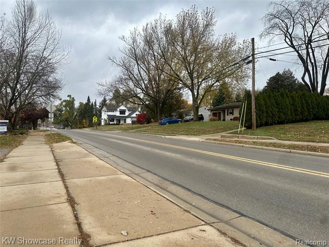 Builiding view forty for 1125 E Commerce, Milford, MI. 48381