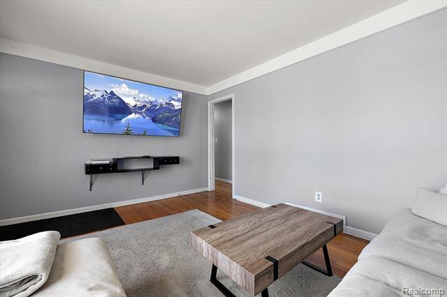 Builiding view eleven for 4775 Halberd, Commerce Township, MI. 48382