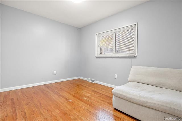 Builiding view nineteen for 4775 Halberd, Commerce Township, MI. 48382