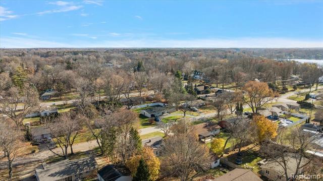 Builiding view thirty eight for 4775 Halberd, Commerce Township, MI. 48382