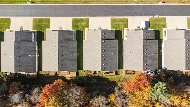 Builiding view thirty seven for 2951 Gabriel, Commerce Township, MI. 48382