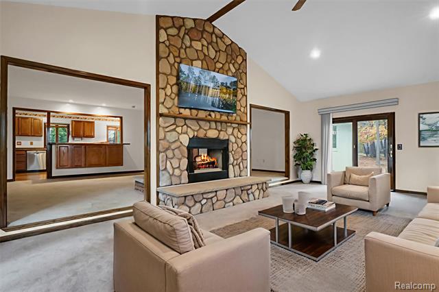 Builiding view five for 1431 E Commerce, Commerce Township, MI. 48382