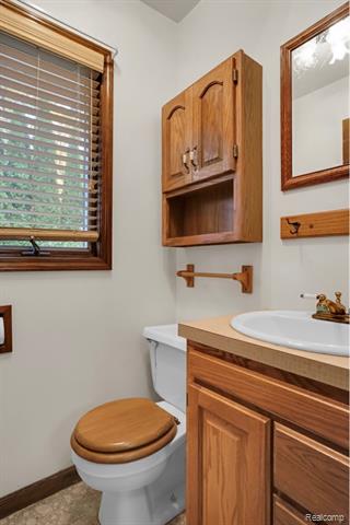 Builiding view thirteen for 1431 E Commerce, Commerce Township, MI. 48382