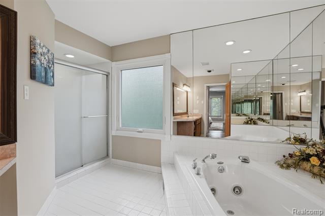 Builiding view forty four for 8876 Wintercove, Commerce Township, MI. 48382