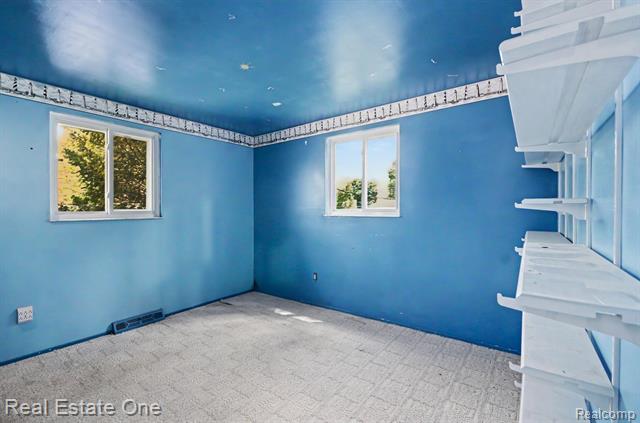 Builiding view sixteen for 2523 Watonga, Commerce Township, MI. 48382