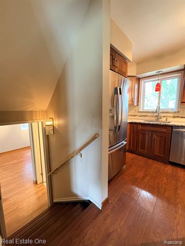 Builiding view twenty four for 2523 Watonga, Commerce Township, MI. 48382