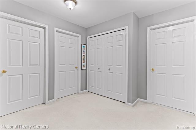 Builiding view thirty for 2028 Applebrook, Commerce Township, MI. 48382