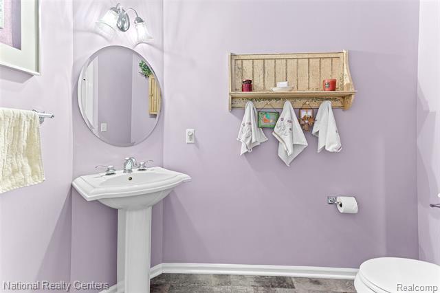 Builiding view twenty two for 2028 Applebrook, Commerce Township, MI. 48382