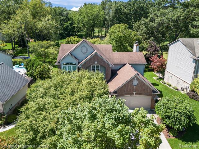 front view for 5431 Wentworth Dr, Commerce Township, Mi. 48382