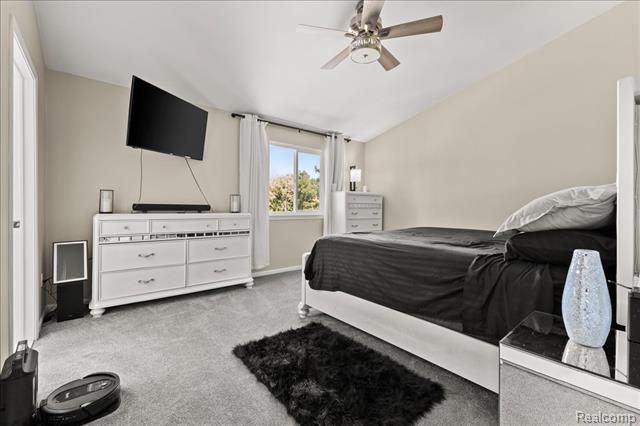 Builiding view nineteen for 2420 Baltimore, Commerce Township, MI. 48382