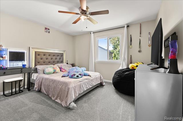 Builiding view twenty three for 2420 Baltimore, Commerce Township, MI. 48382