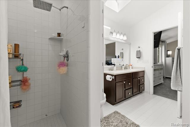 Builiding view twenty two for 2420 Baltimore, Commerce Township, MI. 48382