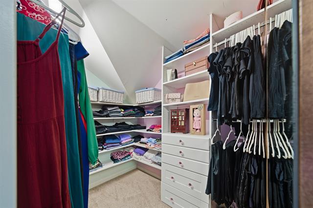 Builiding view sixteen for 2329 Fordham, Keego Harbor, MI. 48320