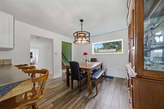 Builiding view ten for 2329 Fordham, Keego Harbor, MI. 48320