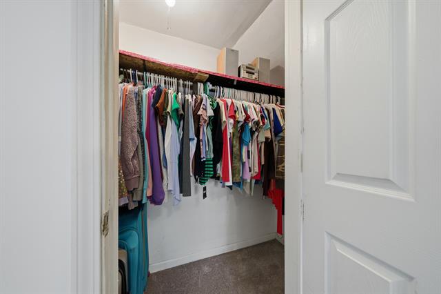 Builiding view twenty one for 2329 Fordham, Keego Harbor, MI. 48320