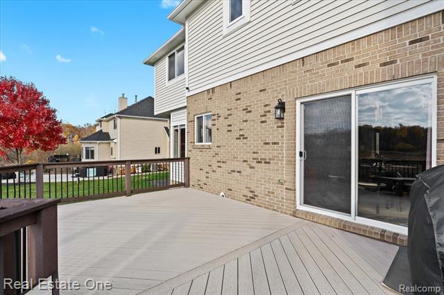 Builiding view forty one for 539 Olivia, Milford, MI. 48381