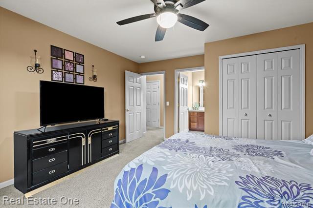 Builiding view thirty three for 539 Olivia, Milford, MI. 48381