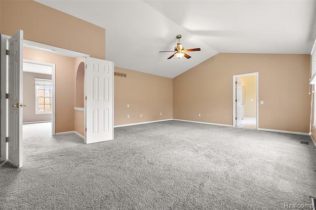 Builiding view sixteen for 5699 Applegrove, West Bloomfield, MI. 48324