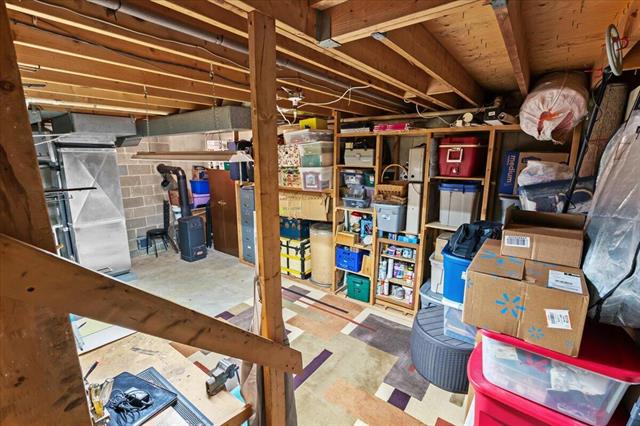 Builiding view twenty eight for 2725 Cooley Lake, Highland, MI. 48356