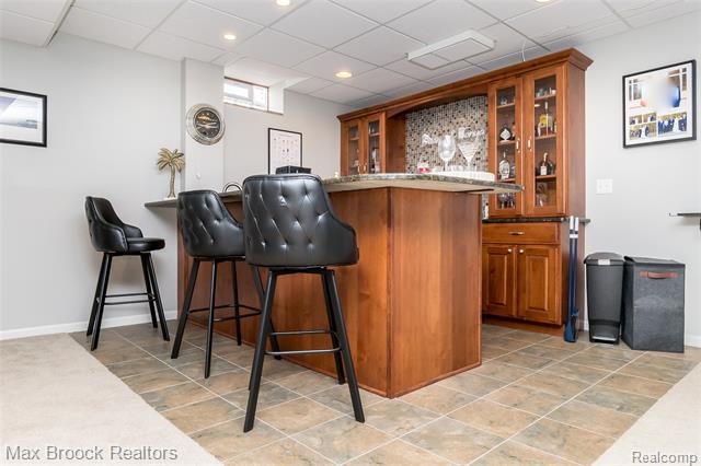 Builiding view fifty seven for 6157 Lochmore, Commerce Township, MI. 48382