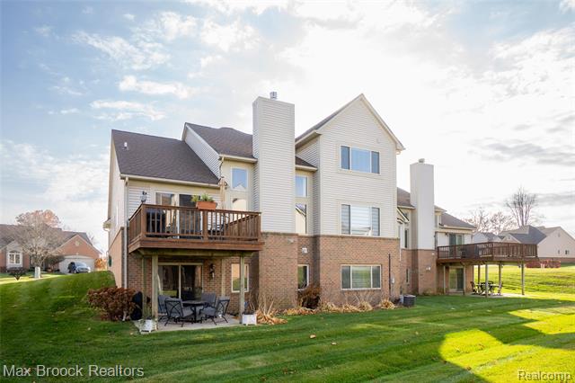 Builiding view sixty nine for 6157 Lochmore, Commerce Township, MI. 48382