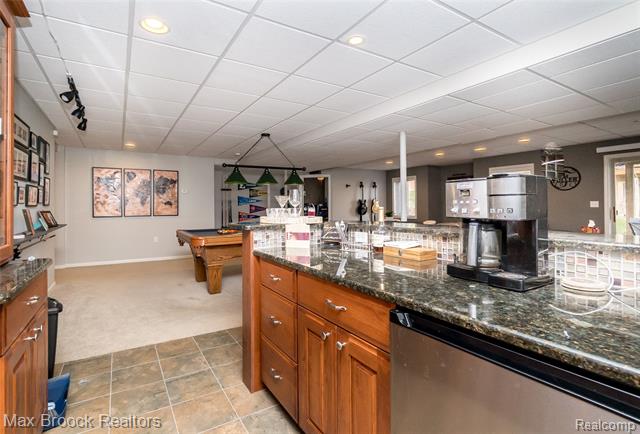 Builiding view sixty for 6157 Lochmore, Commerce Township, MI. 48382