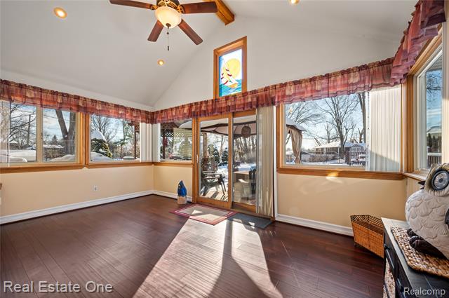 Builiding view six for 369 Muskoka, Commerce Township, MI. 48382