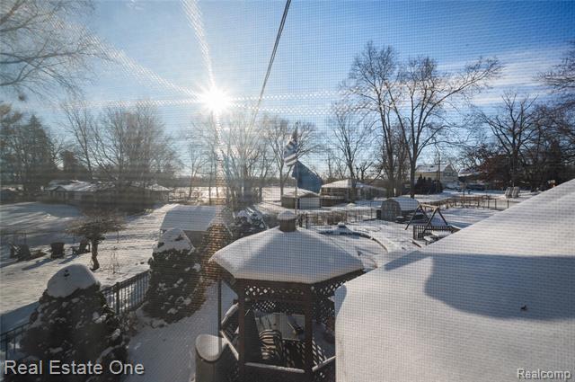 Builiding view thirty seven for 369 Muskoka, Commerce Township, MI. 48382