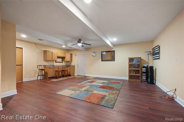 Builiding view twenty seven for 369 Muskoka, Commerce Township, MI. 48382