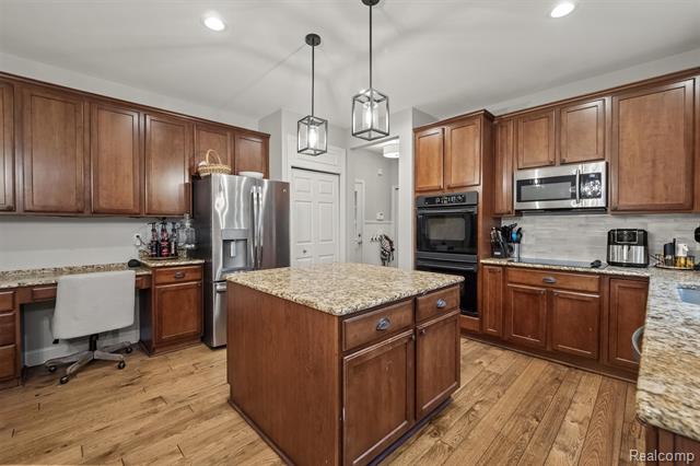 Builiding view nine for 6135 Strawberry, Commerce Township, MI. 48382