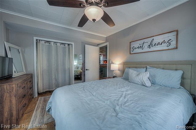 Builiding view twenty three for 8421 Lagoon, Commerce Township, MI. 48382