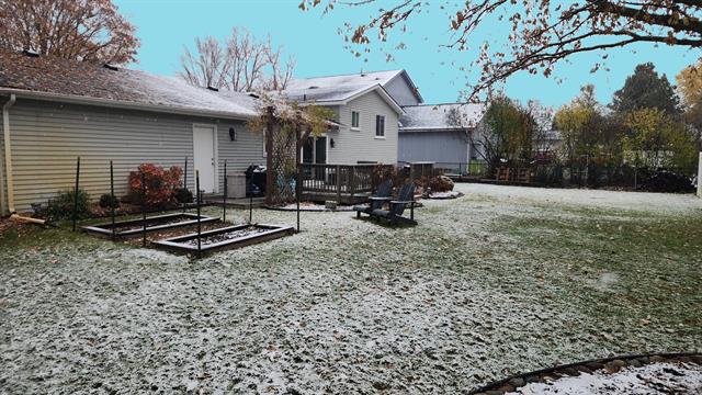 Builiding view twenty one for 5145 Greer, West Bloomfield, MI. 48324