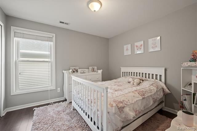 Builiding view fourteen for 2136 Brock, Keego Harbor, MI. 48320