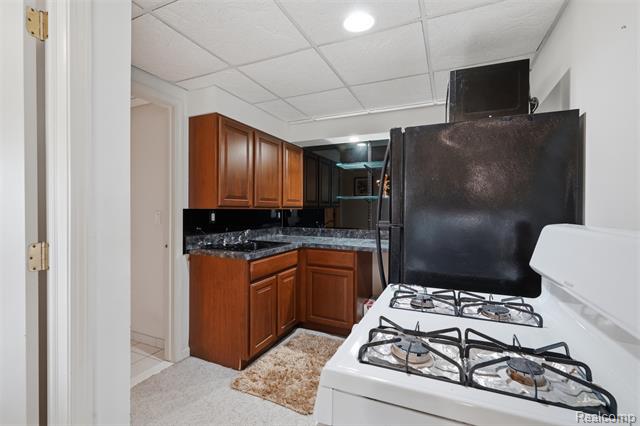 Builiding view forty nine for 2935 Ivy Hill, Commerce Township, MI. 48382
