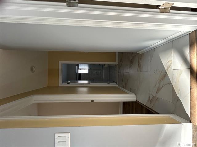 Builiding view nine for 2488 Willow Beach, Keego Harbor, MI. 48320